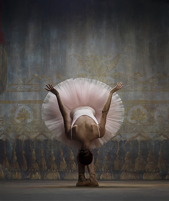Ken Browar & Deborah Ory, Misty Copeland (Bowing) - Edition Sold Out
Dye sublimation print on aluminum, 50 x 42 in.