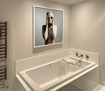 Flora Borsi - Installation View 