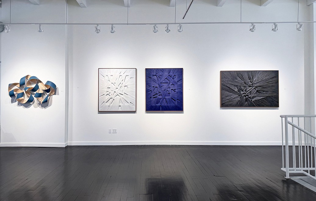 Bending Perception: The Fluid Line - Installation View